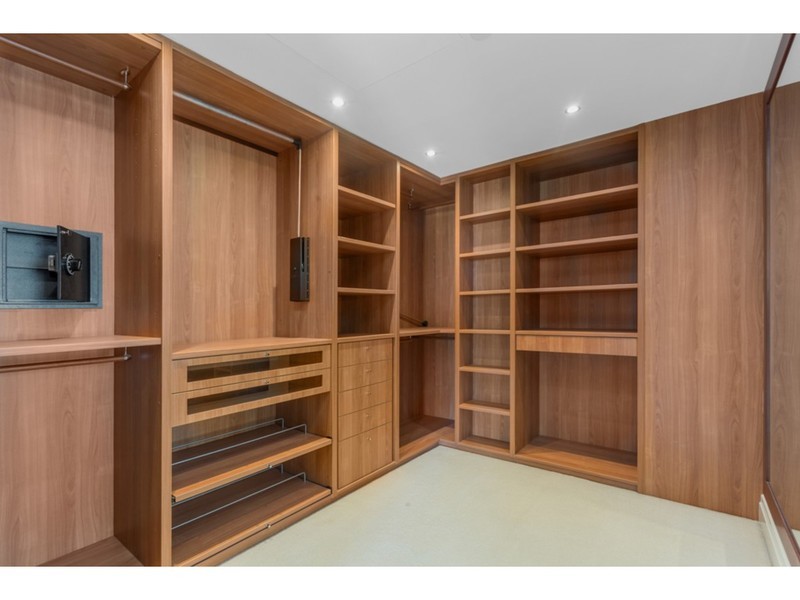 12N/39 Castlebar Street, Kangaroo Point QLD 4169