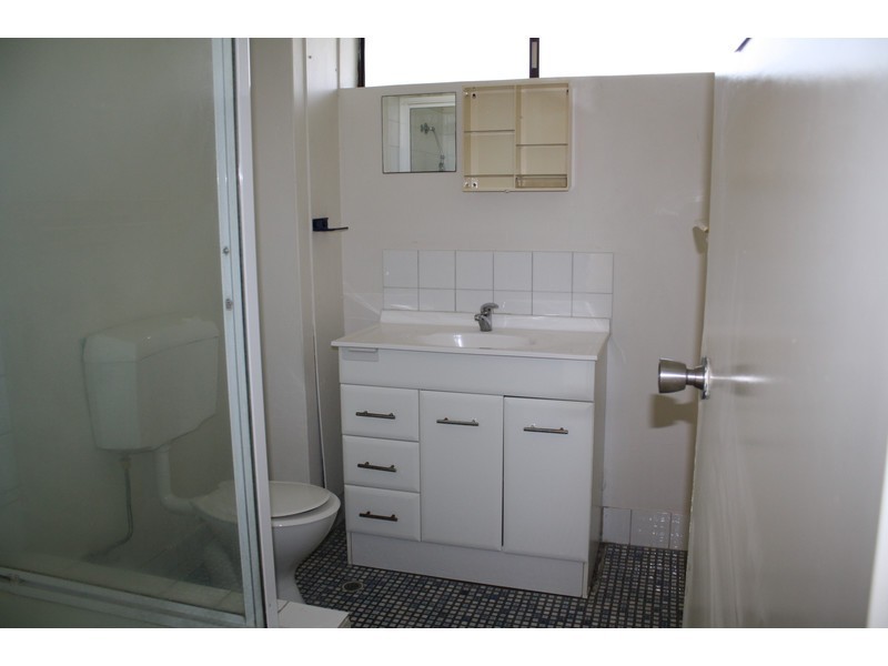 130 Gladstone Road, Highgate Hill QLD 4101