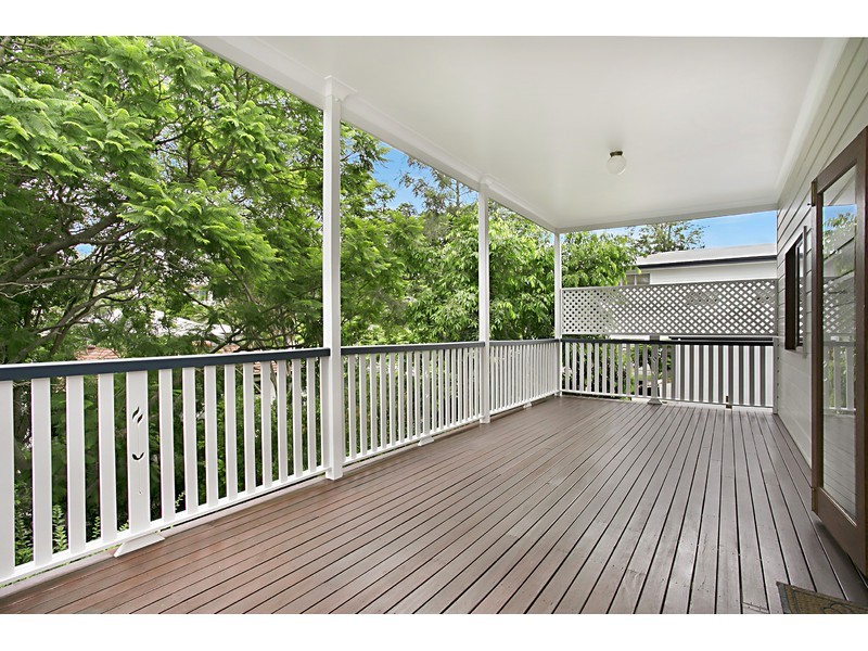 5 Lance Street, Sherwood QLD 4075