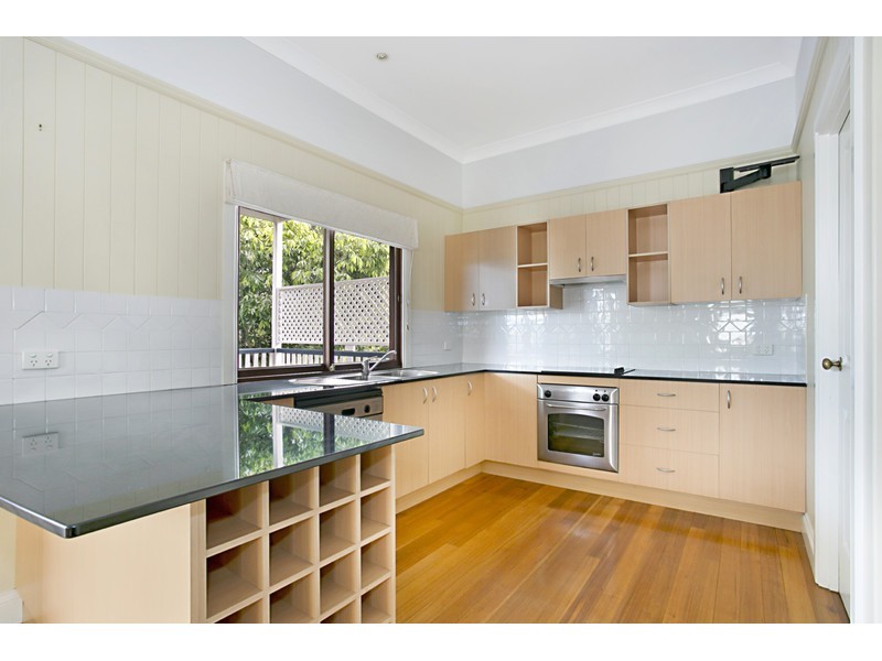 5 Lance Street, Sherwood QLD 4075
