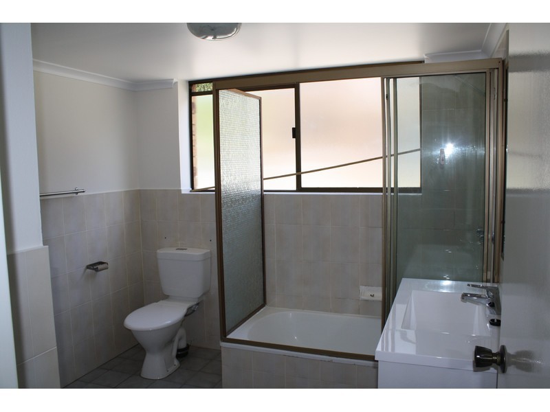 4/95 Indooroopilly Road, Taringa QLD 4068