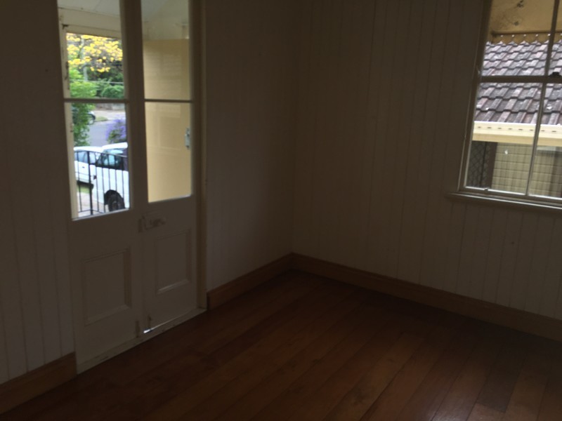 64 Deighton Road, Dutton Park QLD 4102