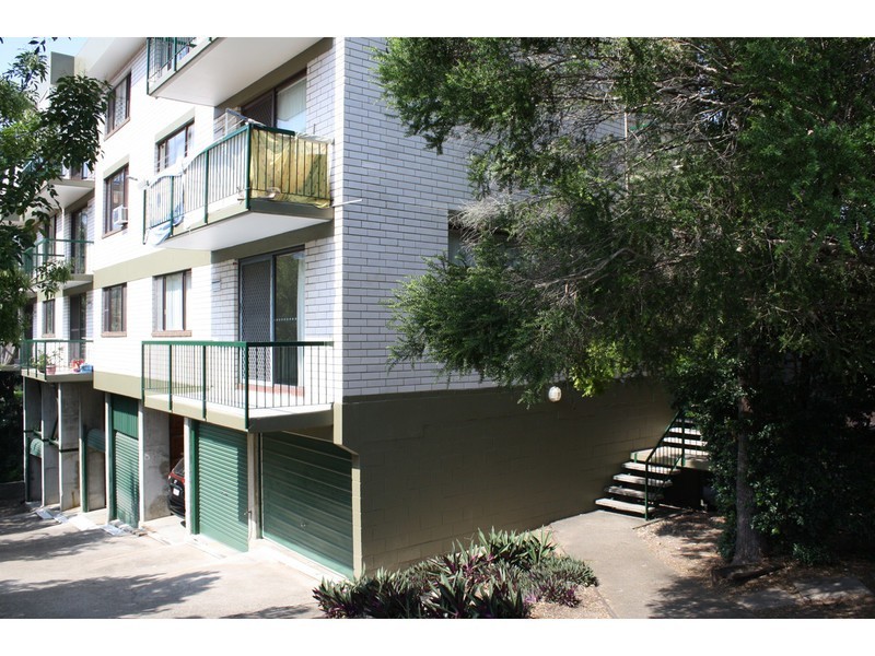 130 Gladstone Road, Highgate Hill QLD 4101