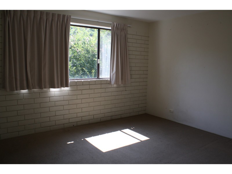 130 Gladstone Road, Highgate Hill QLD 4101