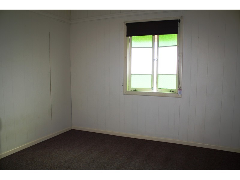 24 Todd Street, Shorncliffe QLD 4017