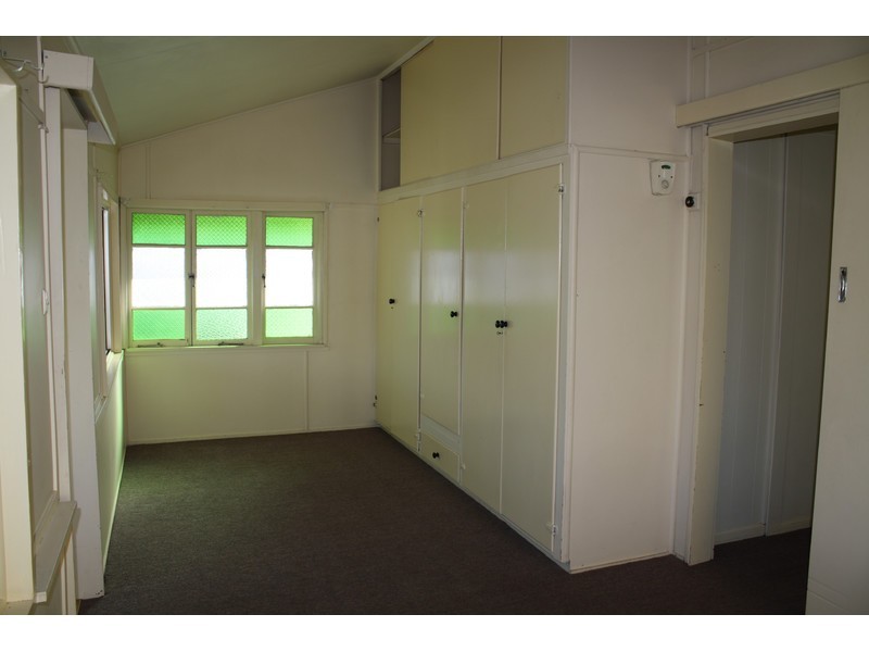 24 Todd Street, Shorncliffe QLD 4017