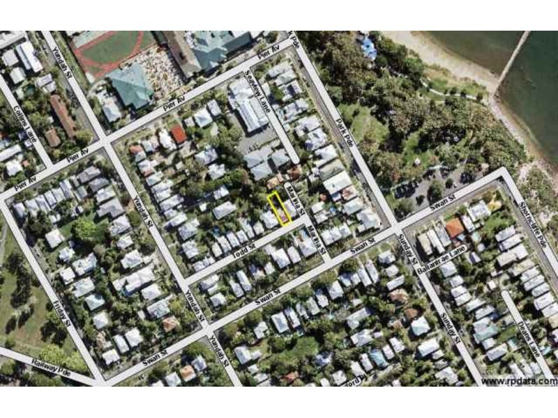 24 Todd Street, Shorncliffe QLD 4017