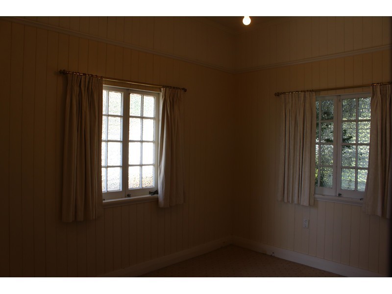 72 Woodville Street, Hendra QLD 4011