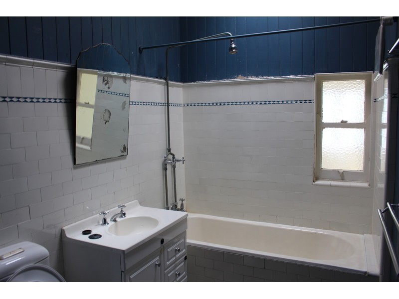 72 Woodville Street, Hendra QLD 4011