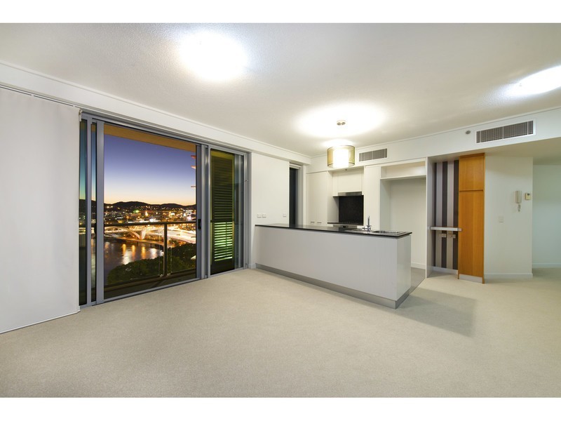 126/18 Tank Street, Brisbane City QLD 4000