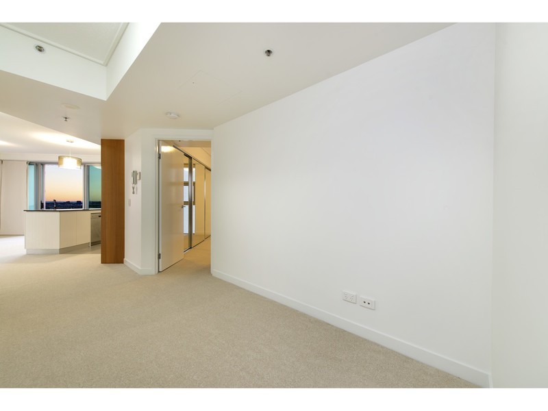 126/18 Tank Street, Brisbane City QLD 4000