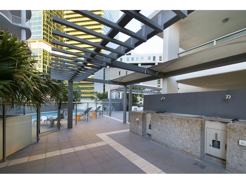 126/18 Tank Street, Brisbane City QLD 4000