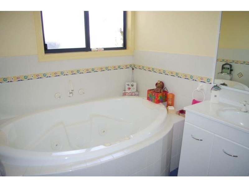 7 Stockwhip Place, Wauchope NSW 2446