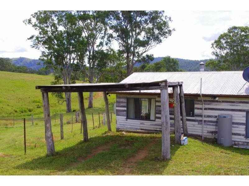 5816 Oxley Highway, Ellenborough NSW 2446