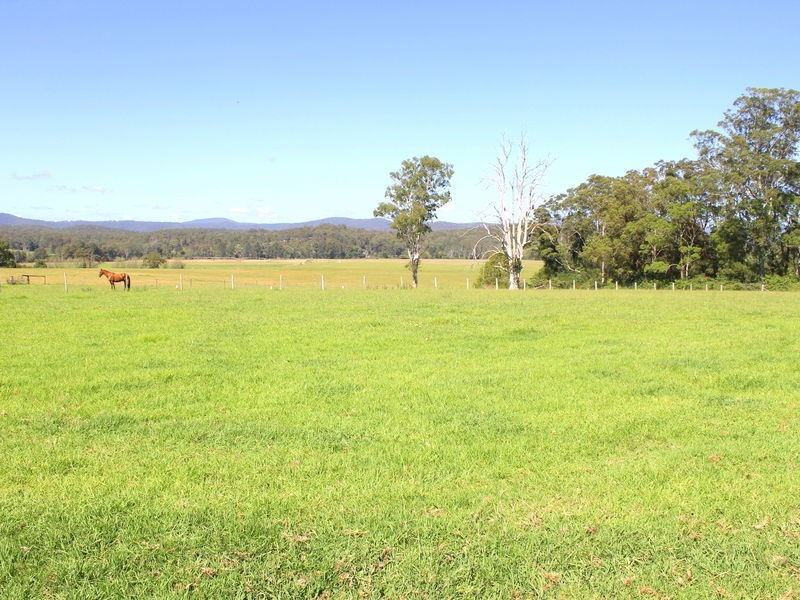 190 Hewens Road, Beechwood NSW 2446