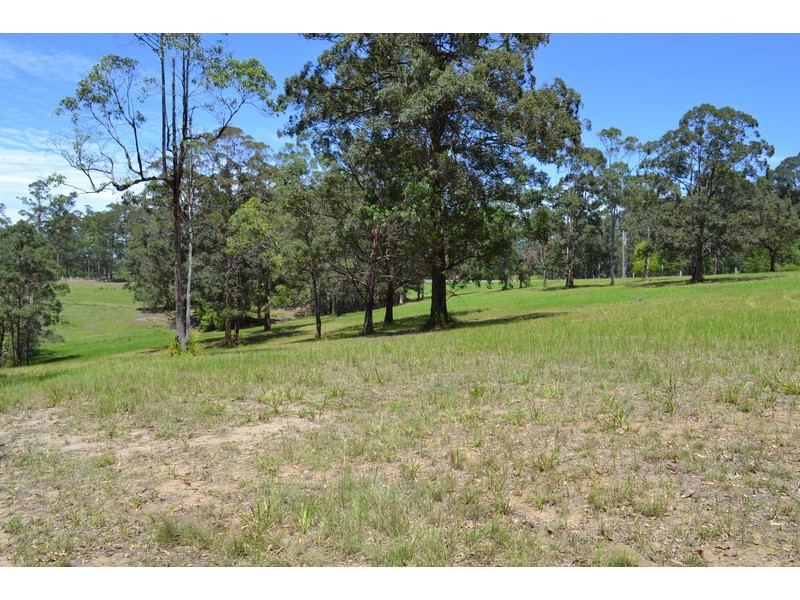 284 Pembrooke Road, Redbank NSW 2446