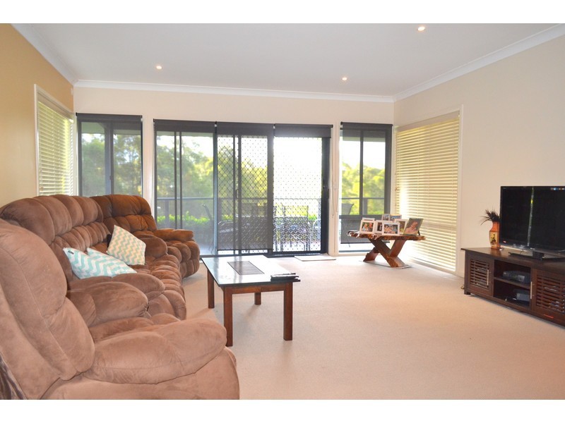 6 Tuscan Close, King Creek NSW 2446