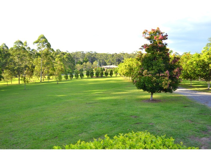 6 Tuscan Close, King Creek NSW 2446