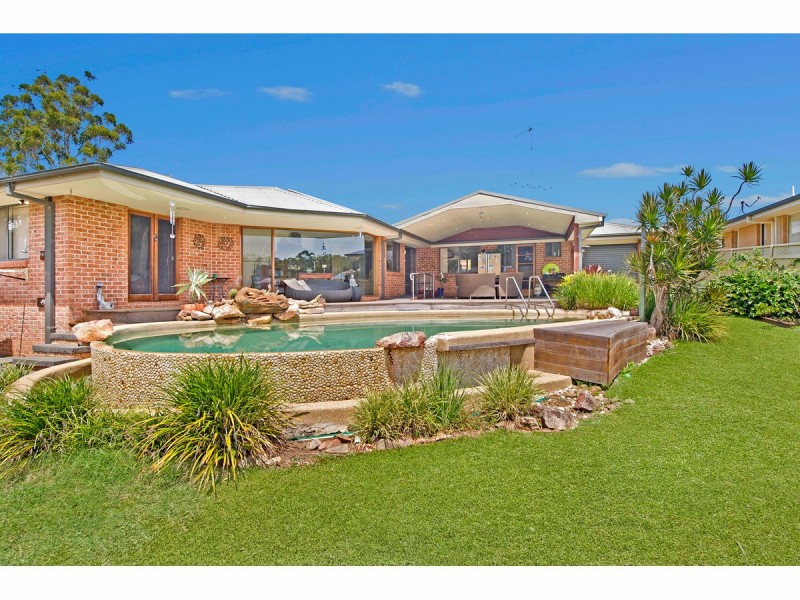 11 Pioneer Place, Wauchope NSW 2446