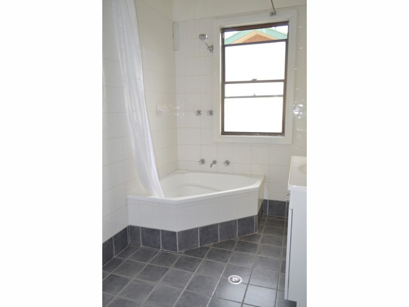 17 Princess Avenue, Wauchope NSW 2446