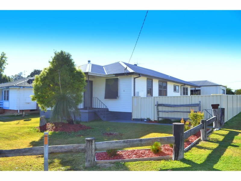 8 Stephen Street, Wauchope NSW 2446