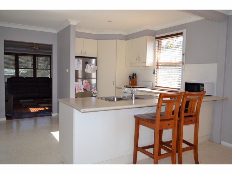 8 Stephen Street, Wauchope NSW 2446