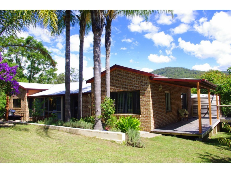 4639 Oxley Highway, Long Flat NSW 2446