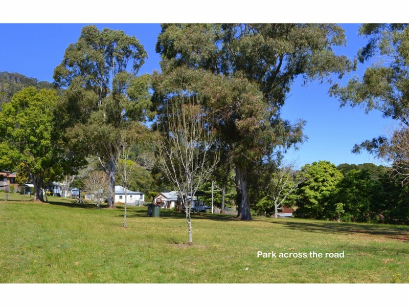 14 Hill Street, Comboyne NSW 2429