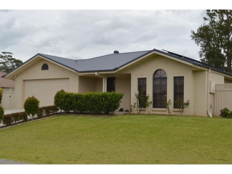 9 Riverbreeze Drive, Wauchope NSW 2446