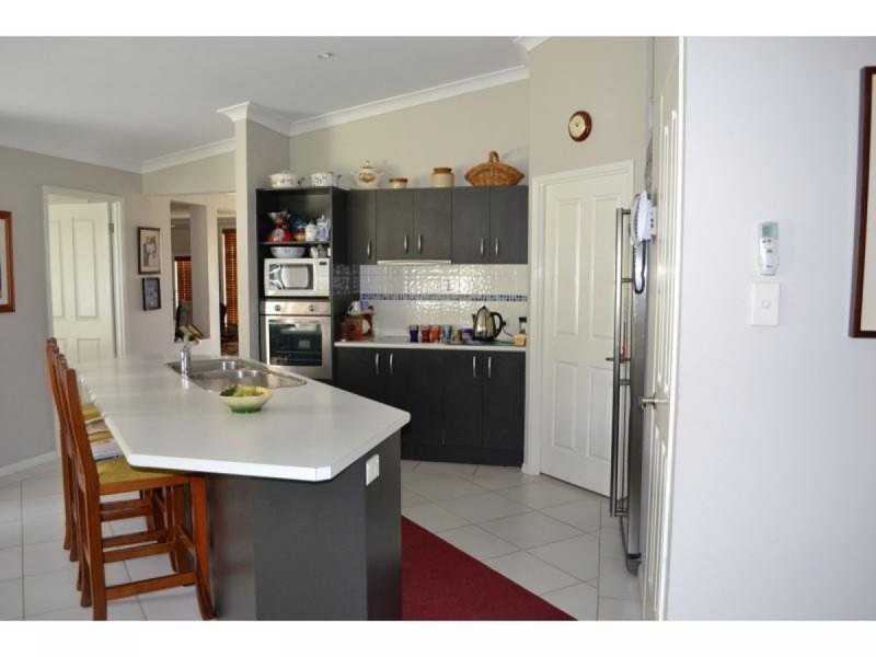 9 Riverbreeze Drive, Wauchope NSW 2446