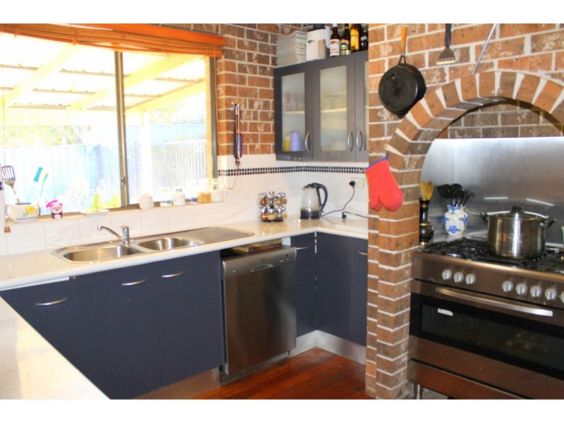 6 Mahogany Way, Wauchope NSW 2446