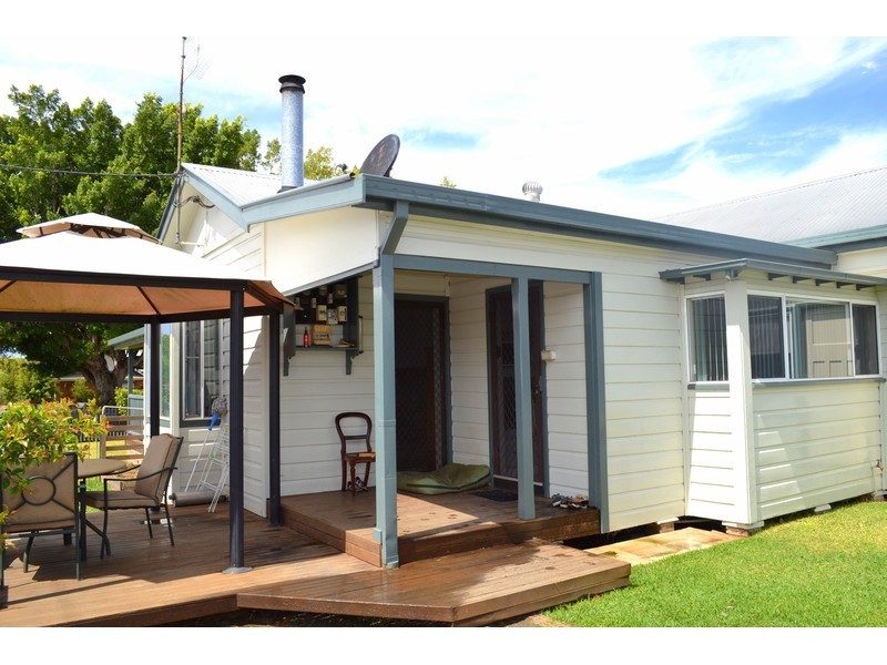 19 Hastings Street, Wauchope NSW 2446