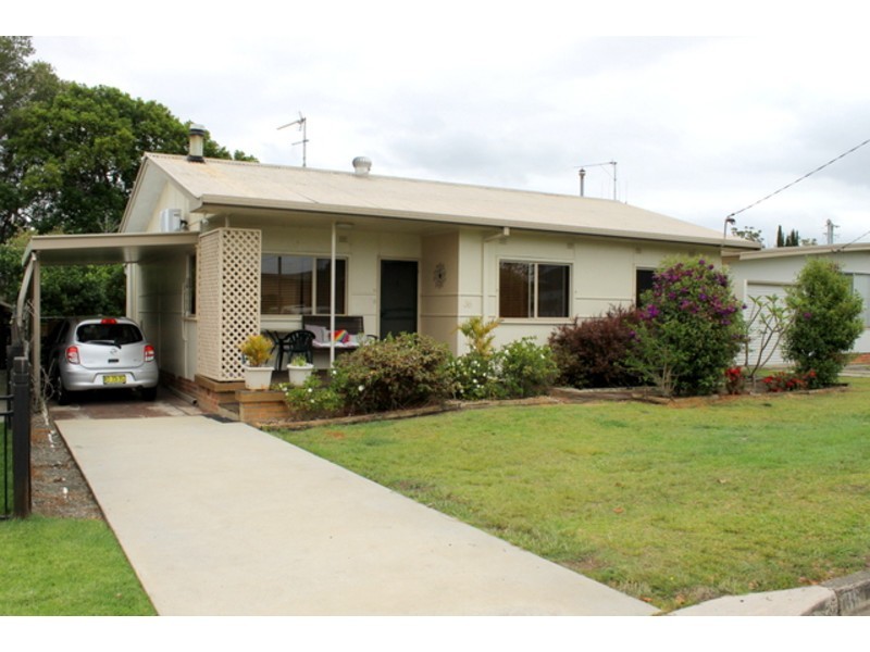 36 Waugh Street, Wauchope NSW 2446