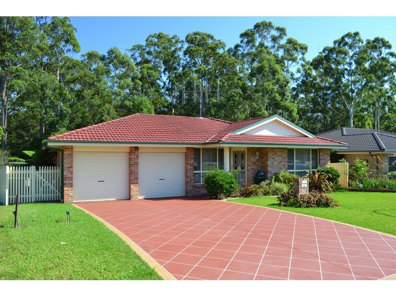 73 Colonial Circuit, Wauchope NSW 2446