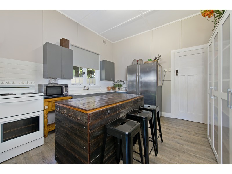 2 Graham Street, Wauchope NSW 2446