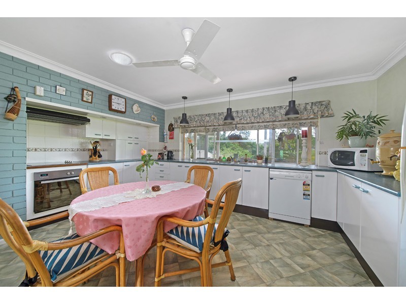 16 Colonial Circuit, Wauchope NSW 2446