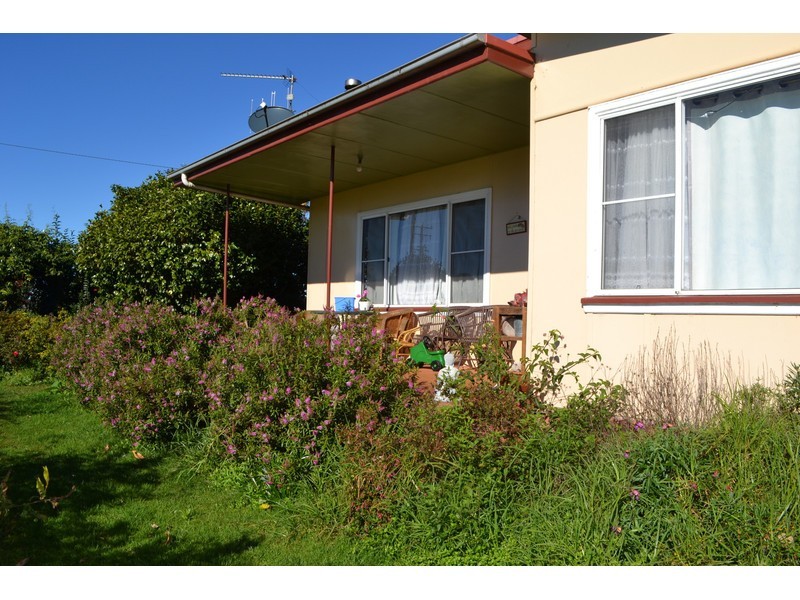 8 Pfeiffers Road, Comboyne NSW 2429