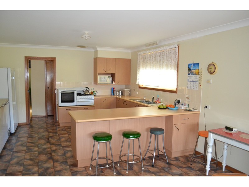 1 Moncrieff Close, King Creek NSW 2446