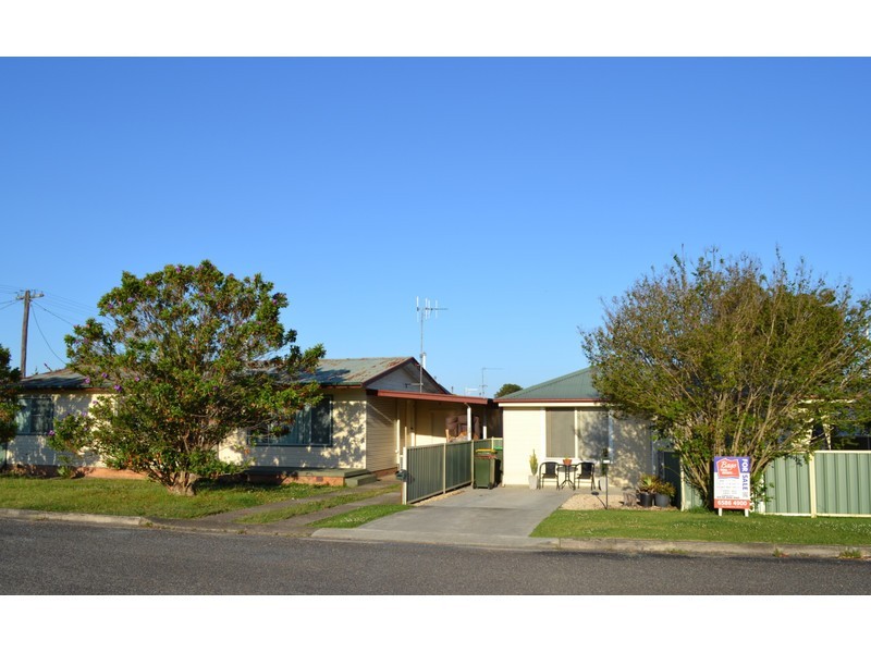 42 Waugh Street, Wauchope NSW 2446