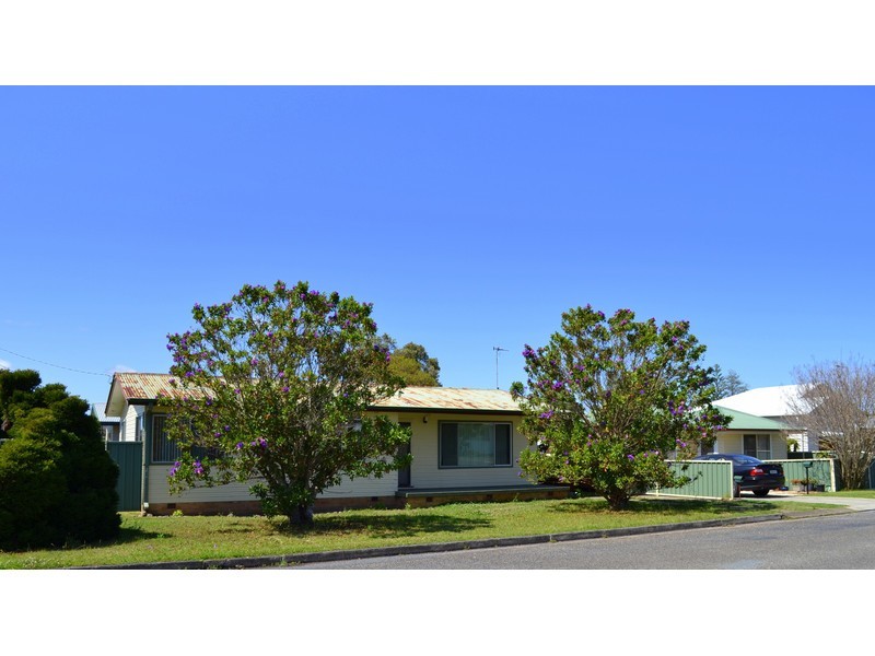 42 Waugh Street, Wauchope NSW 2446