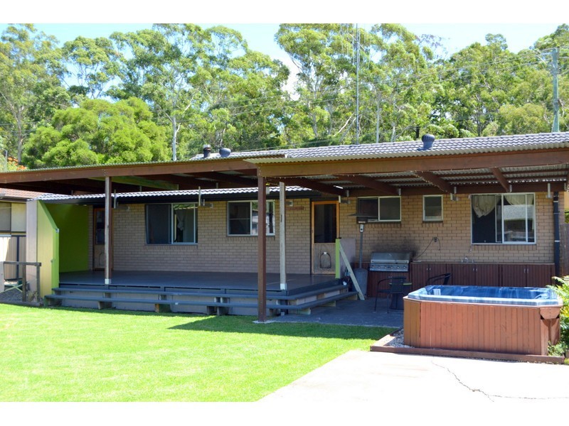 5 Fairmont Drive, Wauchope NSW 2446