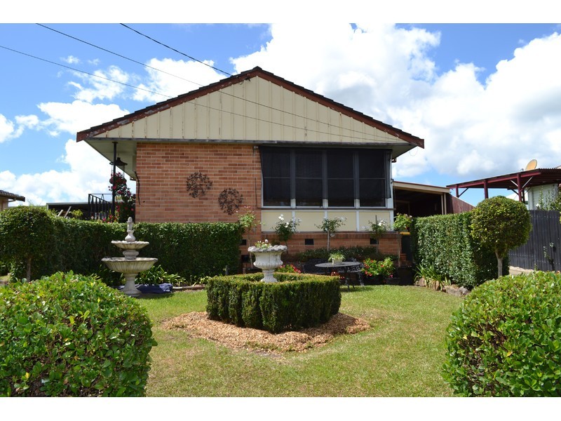 4 Thatcher Street, Wauchope NSW 2446