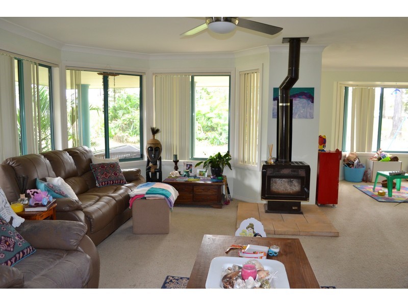 72 Moorside Drive, Telegraph Point NSW 2441