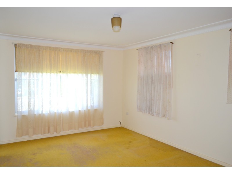 14 Waugh Street, Wauchope NSW 2446