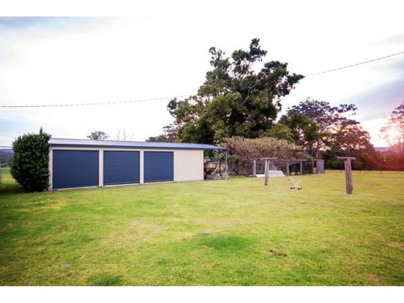 190 Hewens Road, Beechwood NSW 2446