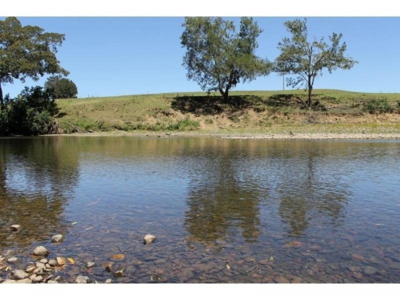 190 Hewens Road, Beechwood NSW 2446