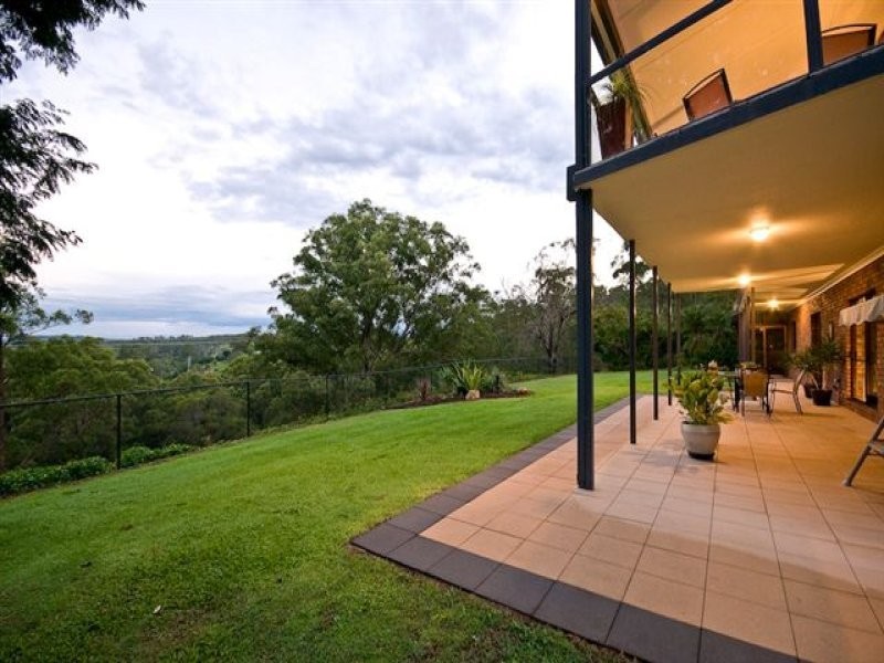31 Branch Creek Road, Clear Mountain QLD 4500