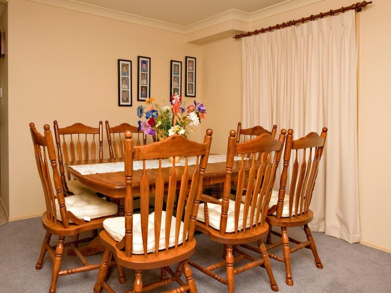 6 Elderberry Court, Eatons Hill QLD 4037