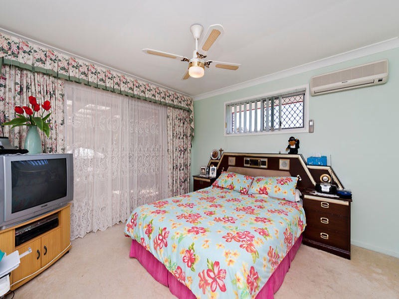 19 Yellowjack Crescent, Albany Creek QLD 4035