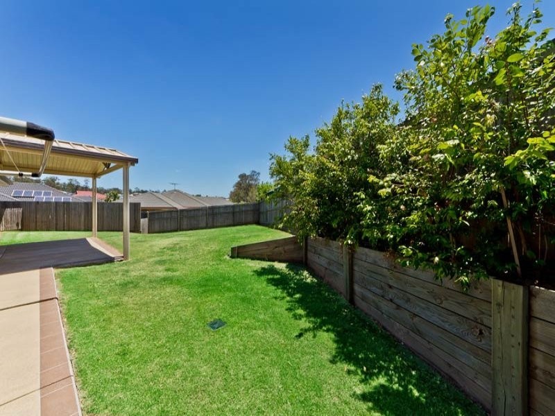 11 Nadine Court, Warner QLD 4500